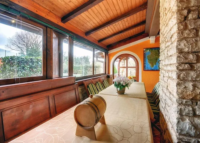 Apartment Nicole Pula